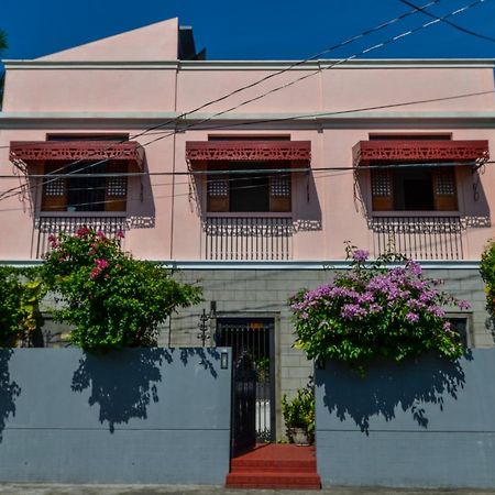 Casita Aurora Bed And Breakfast Legazpi Exterior photo